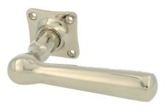 Einzelner Türgriff mit Rosette Messing vernickelt (1916)